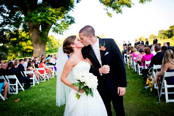 Swan Harbor Farm Wedding by Emily Chastain Photography