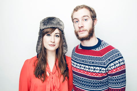 Holiday Photobooth Couple Shoot by Sean Scheidt