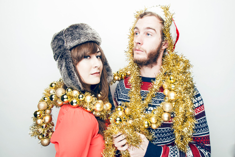 Holiday Photobooth Couple Shoot by Sean Scheidt
