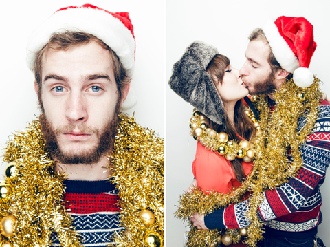 Holiday Photobooth Couple Shoot by Sean Scheidt