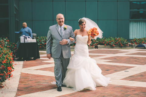 Renaissance Harborplace Wedding by Paula Bartosiewicz