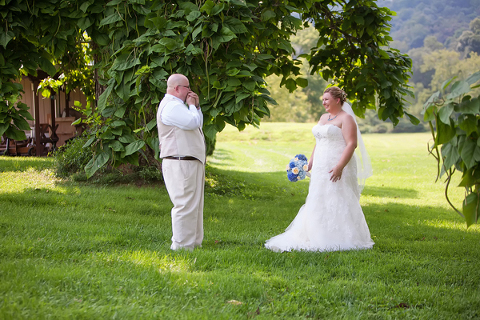 Ostertag Vistas Wedding by Heather Bee Photography