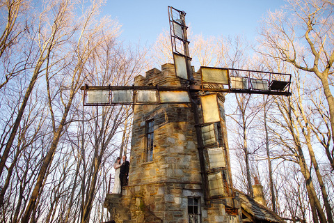 Cloisters Castle Wedding by Marcella Treybig Photography