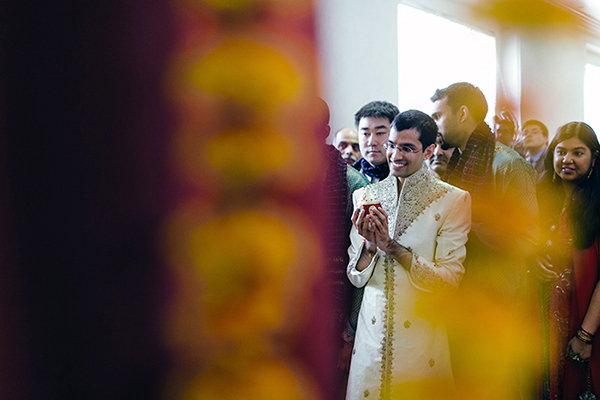 Enoch Pratt Library Wedding by Theresa Choi Photography