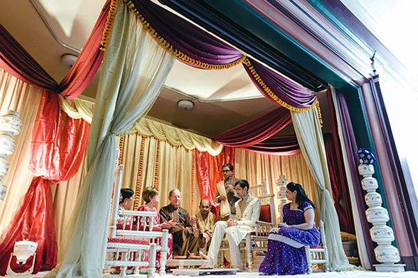 Enoch Pratt Library Wedding by Theresa Choi Photography