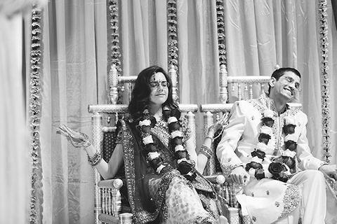 Enoch Pratt Library Wedding by Theresa Choi Photography