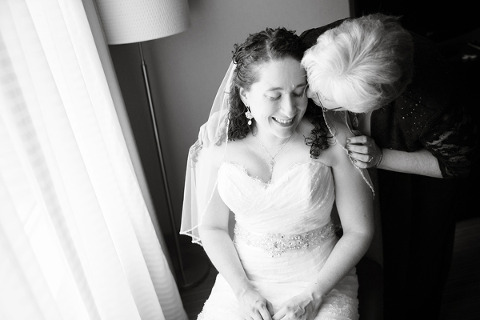 Manor Tavern Wedding by Emily Chastain Photography