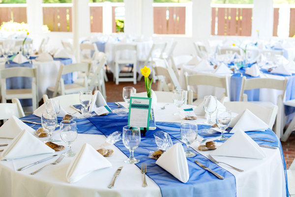 Manor Tavern Wedding by Emily Chastain Photography