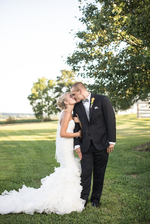 Walkers Overlook Wedding ||  Joy Michelle Photography  ||  Charm City Wed  ||  www.charmcitywed.com