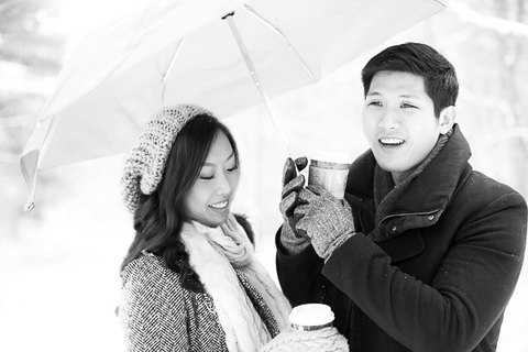 Snowy Winter Photos in Rockville, MD by Ann Hoang