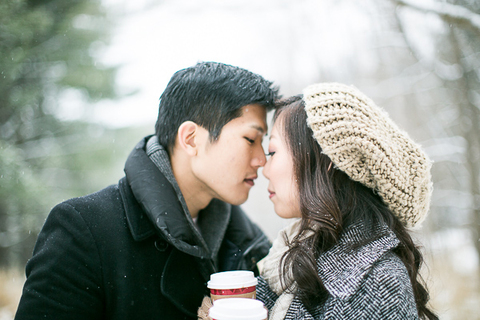 Snowy Winter Photos in Rockville, MD by Ann Hoang