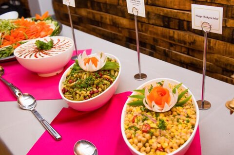 MulticulturalAVAMWedding_MichelleVanTinePhotography_CharmCityWed_0022_Indian_Cuisine