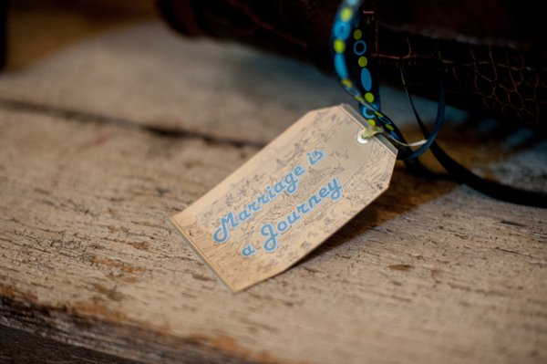 DIY_ElizabethtownPAWedding_NathanDeschPhotography_CharmCityWed_0003