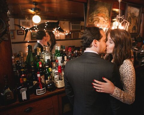 FellsPointEngagement_InspiredPhotographybySusieBecky_CharmCityWed_0012