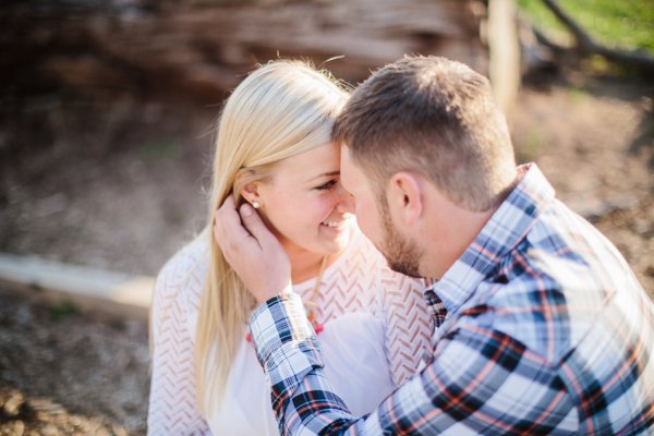 HowardCountyConservatoryEngagement_PhotographyByBrea_CharmCityWed_0004