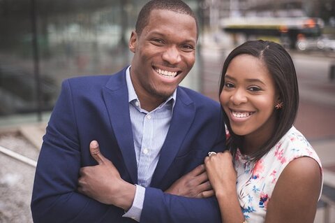 Baltimore Engagement Photos  || Clapp Studios  || Charm City Wed  ||  www.charmcitywed.com
