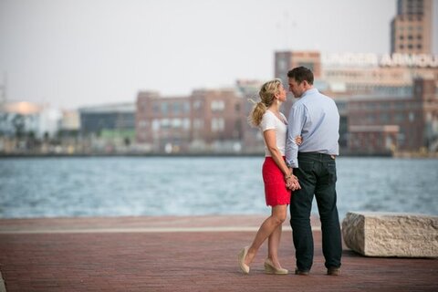 SpringtimeBaltimoreEngagement_LaurieBracewellPhotography_CharmCityWed_0005