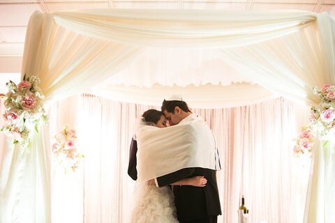 Suburban Club Wedding Ceremony