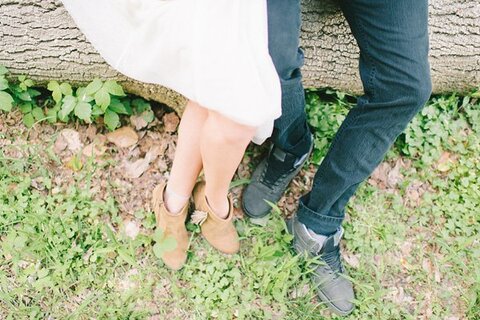 Brookside Gardens Engagement Photos  ||  Elizabeth Fogarty Photography  || Charm City Wed  ||  www.charmcitywed.com