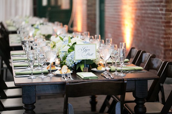 Evergreen Museum & Library Wedding  ||  Carly Fuller Photography   ||   Charm City Wed  ||  www.charmcitywed.com