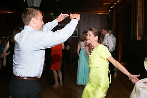 Evergreen Museum Wedding  ||  Carly Fuller Photography   ||   Charm City Wed  ||  www.charmcitywed.com