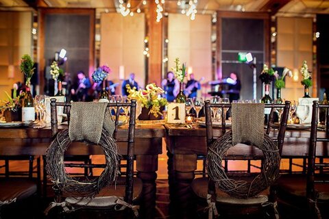 Four Seasons Baltimore Wedding  ||  Melissa Tuck Photography  ||  Charm City Wed  ||  www.charmcitywed.com