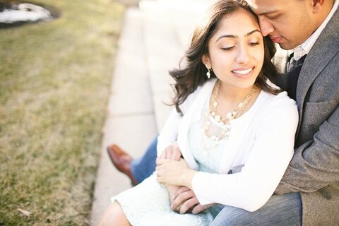 Engagement Photos  ||  V.A. Photography  ||  Charm City Wed  ||   www.charmcitywed.com
