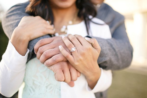 Engagement Photos  ||  V.A. Photography  ||  Charm City Wed  ||   www.charmcitywed.com