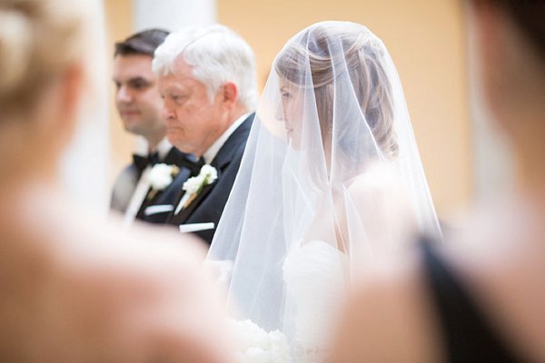 Walters Art Museum Wedding || Laura's Focus Photography || Charm City Wed || www.charmcitywed.com Walters Art Museum Wedding || Laura's Focus Photography || Charm City Wed || www.charmcitywed.com