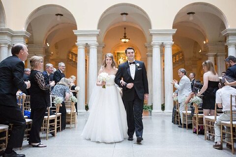 Walters Art Museum Wedding  ||  Laura's Focus Photography  || Charm City Wed  ||  www.charmcitywed.com