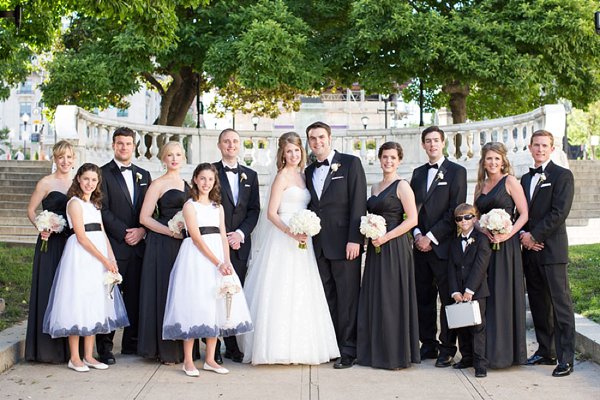 Walters Art Museum Wedding || Laura's Focus Photography || Charm City Wed || www.charmcitywed.com Walters Art Museum Wedding || Laura's Focus Photography || Charm City Wed || www.charmcitywed.com