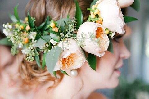 Antrim 1844 Country House Wedding - Floral Crown by Ann's Garden ||  Melinda Snyder Photography ||  Charm City Wed  ||  www.charmcitywed.com