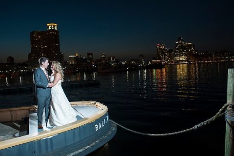 Baltimore Museum of Industry Wedding  ||  Kathleen Hertel Photography  ||   Charm City Wed   ||   www.charmcitywed.com