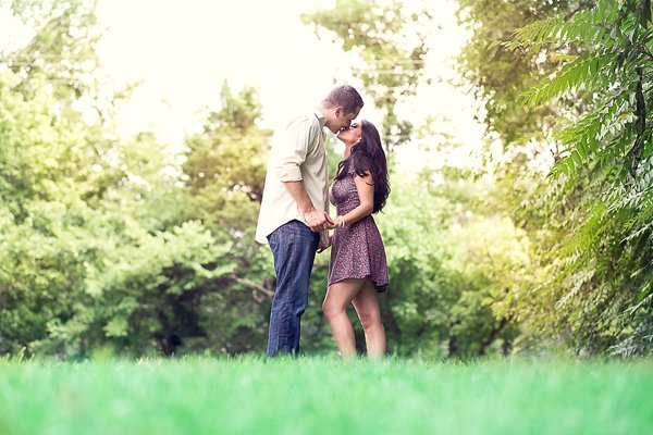 Glen Echo Park Engagement Photos  ||  Judah Avenue Photography  ||  Charm City Wed  ||  www.charmcitywed.com
