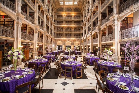 Peabody Library Wedding  ||  Photography by Ellen  ||  Charm City Wed   ||   www.charmcitywed.com