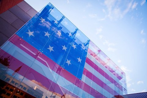 Star Spangled Banner Museum Wedding ||  Artful Weddings  ||  Charm City Wed  ||  www.charmcitywed.com