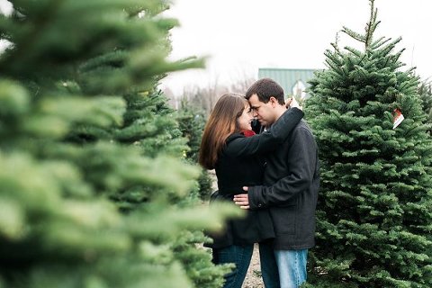 Christmas Farm Engagement Photos  ||  Joy Michelle Photography  ||  Charm City Wed  ||   www.charmcitywed.com
