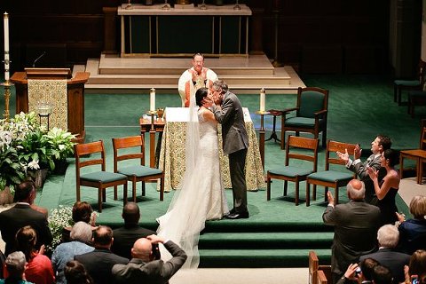 George Peabody Library Wedding  ||  Isabelle Selby Photography  ||  Charm City Wed  ||  www.charmcitywed.com