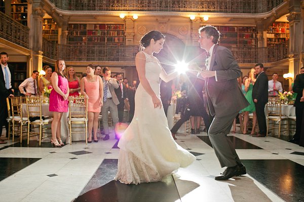 George Peabody Library Wedding  ||  Isabelle Selby Photography  ||  Charm City Wed  ||  www.charmcitywed.com