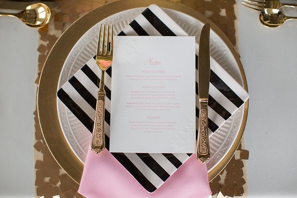 Gold & Glittery Styled Shoot  ||   Jennifer Rotz Photography   ||   Charm City Wed  ||  www.charmcitywed.com