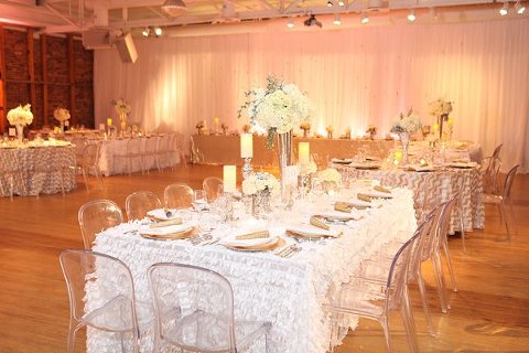 New Years Eve Wedding Photos  ||  Elle Ellinghaus Designs  ||  Charm City Wed  ||  www.charmcitywed.com