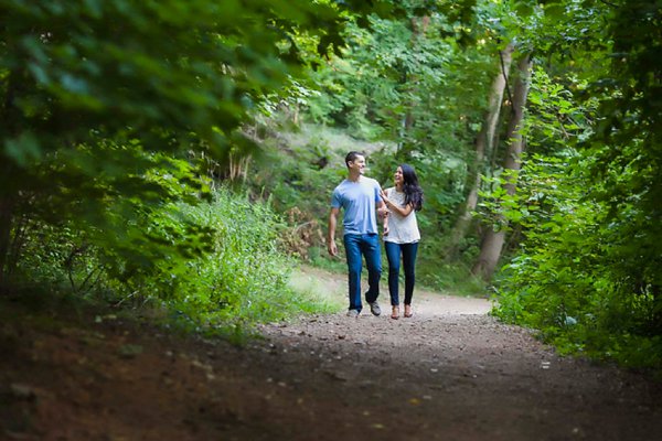Roland Park Engagement Photos  ||  Nancy Anderson Cordell Photography  ||  Charm City Wed  ||  www.charmcitywed.com