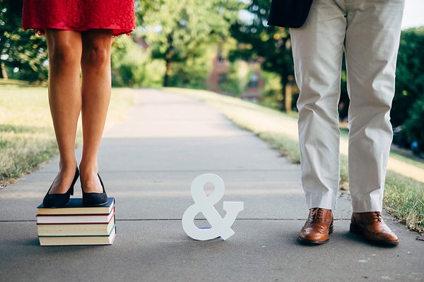 Baltimore Styled Engagement Session  ||   Dani Leigh Photography  ||  Charm City Wed  ||   www.charmcitywed.com