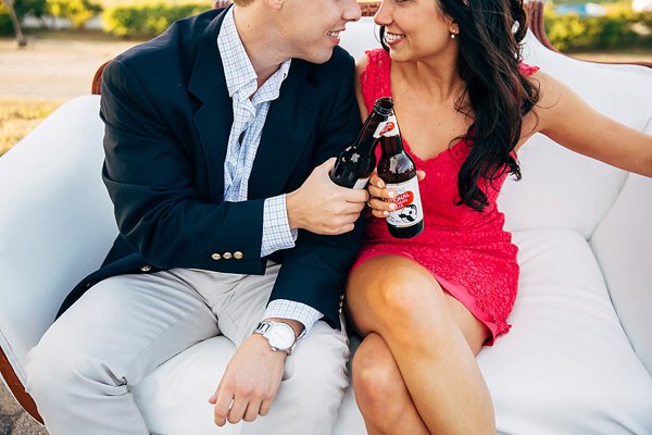 Baltimore Styled Engagement Session  ||   Dani Leigh Photography  ||  Charm City Wed  ||   www.charmcitywed.com