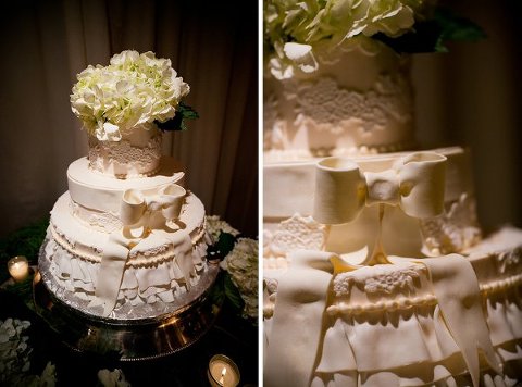 Christmas Inspired Wedding at Turf Valley - Vanlandingham Design Studio  ||  Maria Linz Photography  ||  Charm City Wed  ||   www.charmcitywed.com