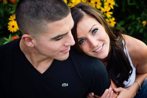 A Grand Baltimore Engagement Session  ||   Kathleen Hertel Photography  ||  Charm City Wed  ||  www.charmcitywed.com