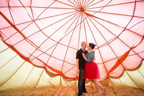 Hot Air Balloon Engagement Session in Easton, MD  ||  Joy Michelle Photography  ||   Charm City Wed  ||  www.charmcitywed.com