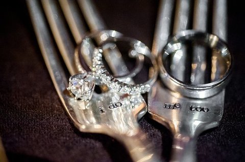 Baltimore Hotel Monaco Wedding  ||  Robin Shotola Photography  ||  Charm City Wed  ||  www.charmcitywed.com