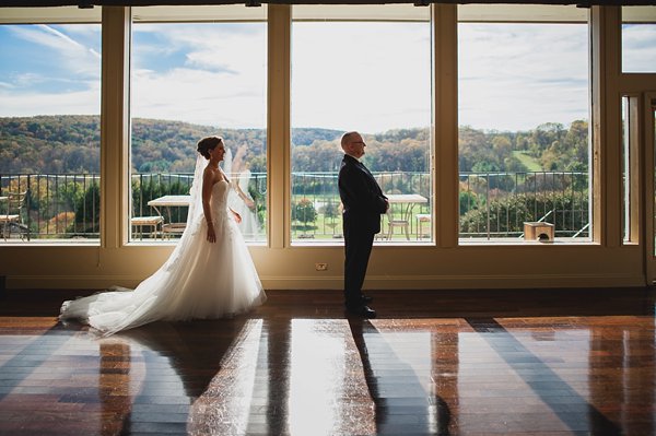 Hunt Valley Golf Club Wedding Photos || Michael Stavrinos || Charm City Wed || www.charmcitywed.com Hunt Valley Golf Club Wedding Photos || Michael Stavrinos || Charm City Wed || www.charmcitywed.com