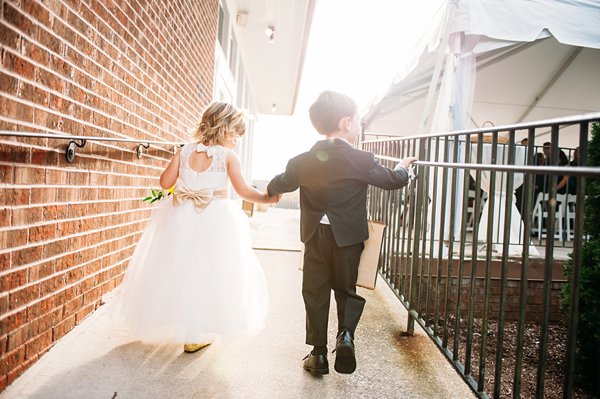 Hunt Valley Golf Club Wedding Photos || Michael Stavrinos || Charm City Wed || www.charmcitywed.com Hunt Valley Golf Club Wedding Photos || Michael Stavrinos || Charm City Wed || www.charmcitywed.com